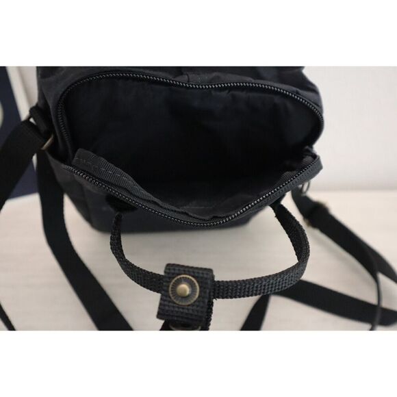 Fjallraven 23797-550 Unisex Black Kanken Mini Crossbody Sling Shoulder Bag - Picture 6 of 9